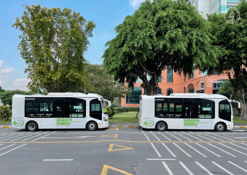free electric buses